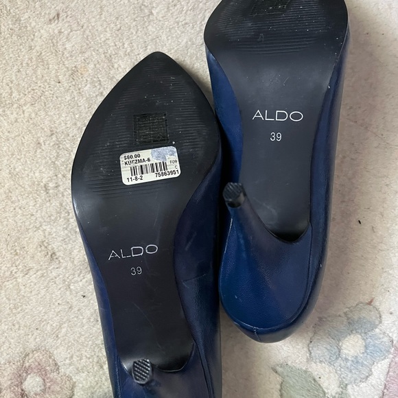 New Aldo leather heels. Size 39 - Picture 6 of 10